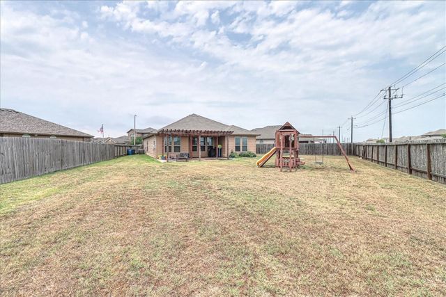 2242 Anacua St, Corpus Christi, TX 78414
