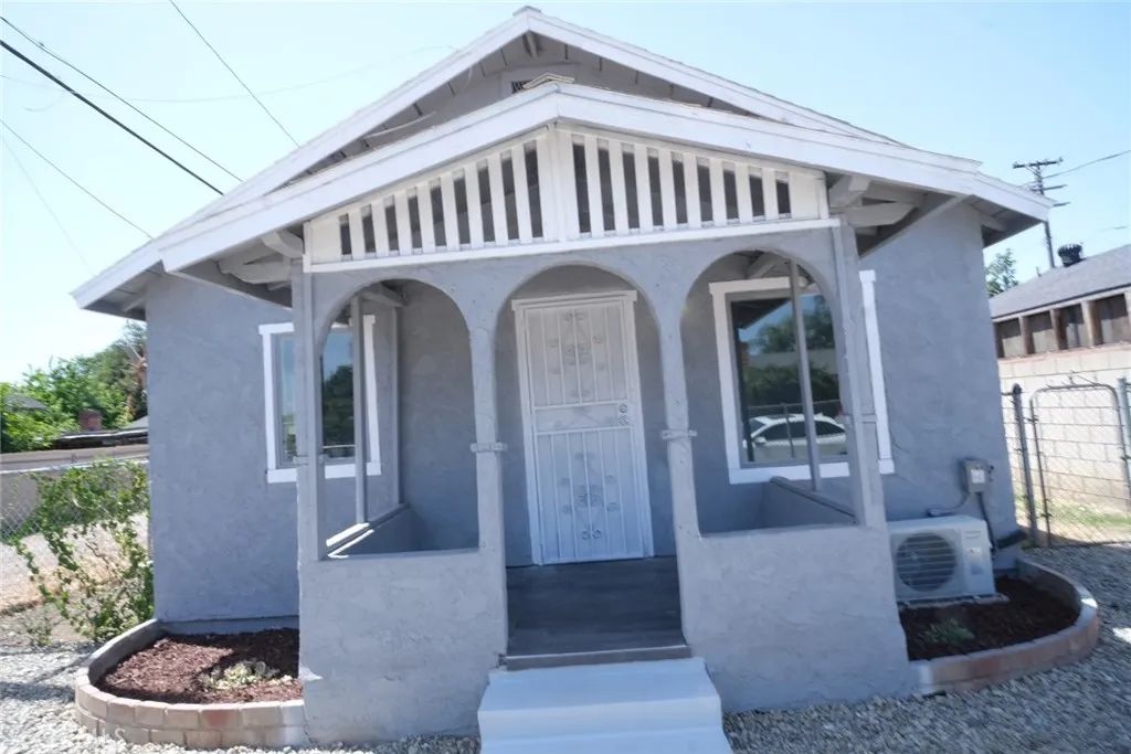 947 S Main, Pomona, CA 91766