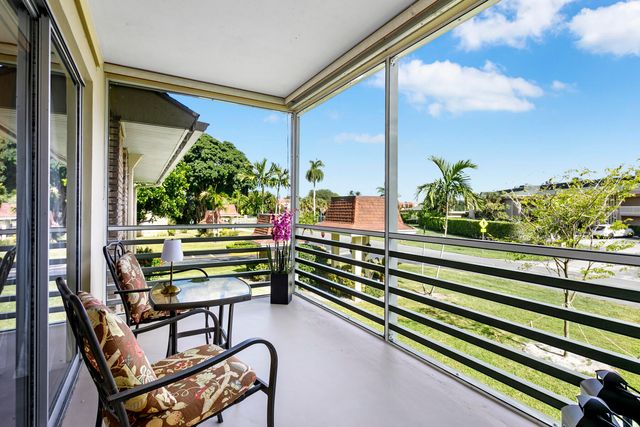 5510 Tamberlane Circle 242, Palm Beach Gardens, FL 33418