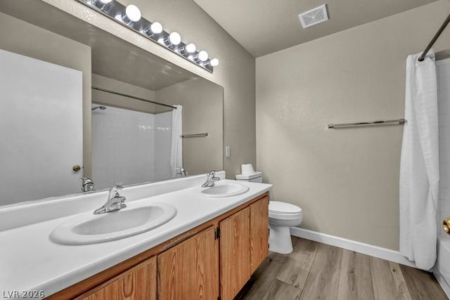 4290 Ripple River Avenue, Las Vegas, NV 89115