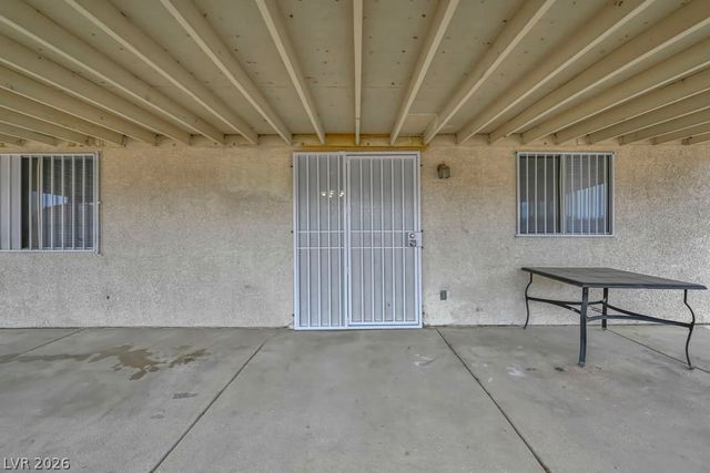 4290 Ripple River Avenue, Las Vegas, NV 89115