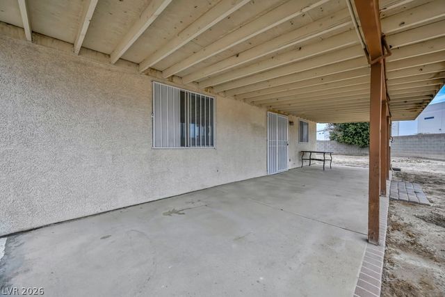 4290 Ripple River Avenue, Las Vegas, NV 89115