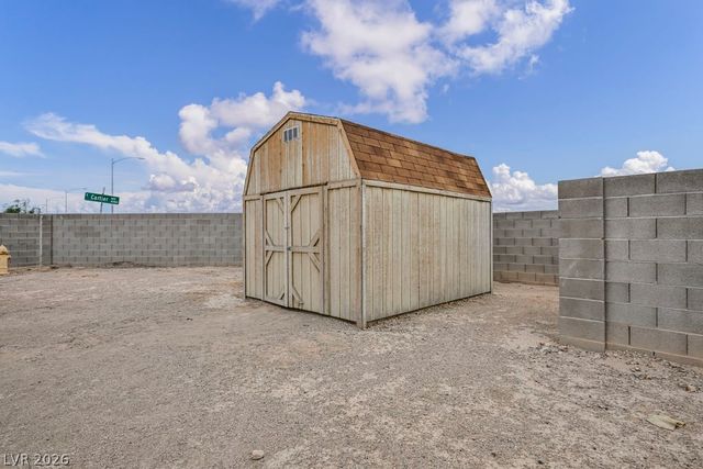 4290 Ripple River Avenue, Las Vegas, NV 89115