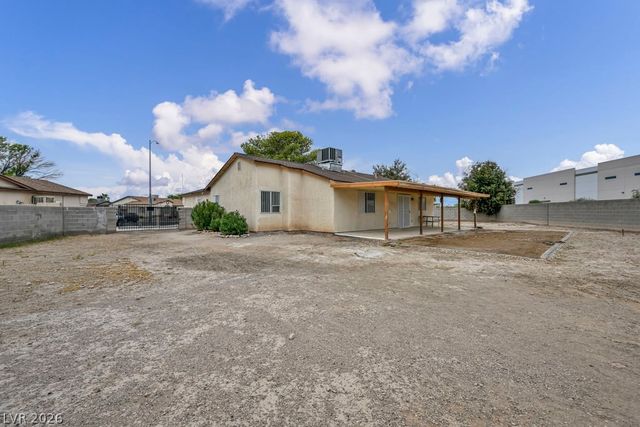 4290 Ripple River Avenue, Las Vegas, NV 89115
