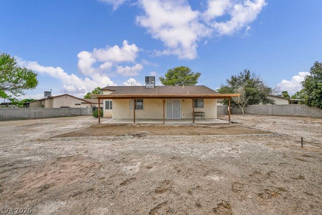 4290 Ripple River Avenue, Las Vegas, NV 89115