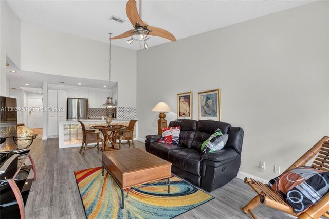 6744 N Pine Island Rd, Tamarac, FL 33321