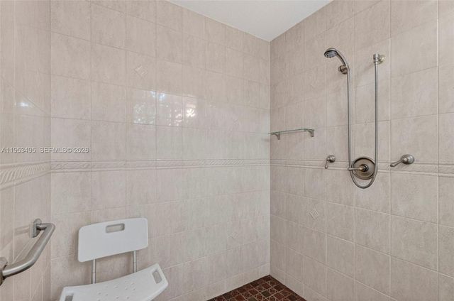 6744 N Pine Island Rd, Tamarac, FL 33321