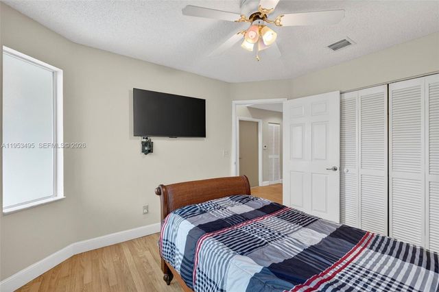 6744 N Pine Island Rd, Tamarac, FL 33321