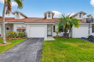 6744 N Pine Island Rd, Tamarac, FL 33321