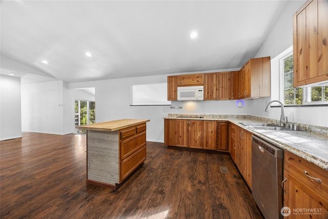 19108 2nd Street NW, Lakebay, WA 98349
