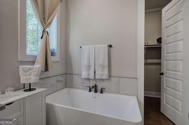 503 London Road, Ball Ground, GA 30107