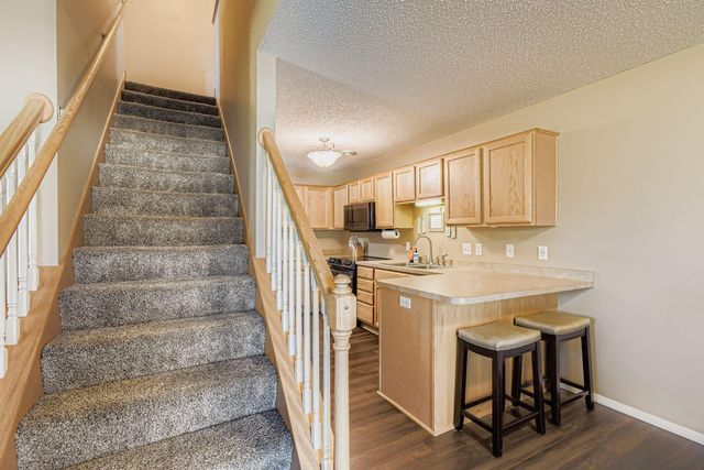 2473 Yellowstone Drive, Hastings, MN 55033