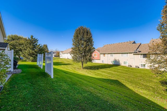 2473 Yellowstone Drive, Hastings, MN 55033