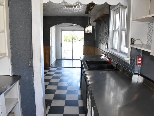 375 MEADVILLE Road, Titusville, PA 16354