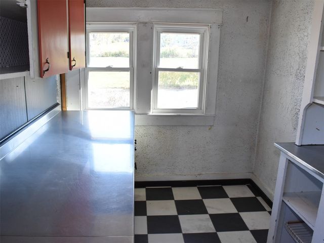 375 MEADVILLE Road, Titusville, PA 16354