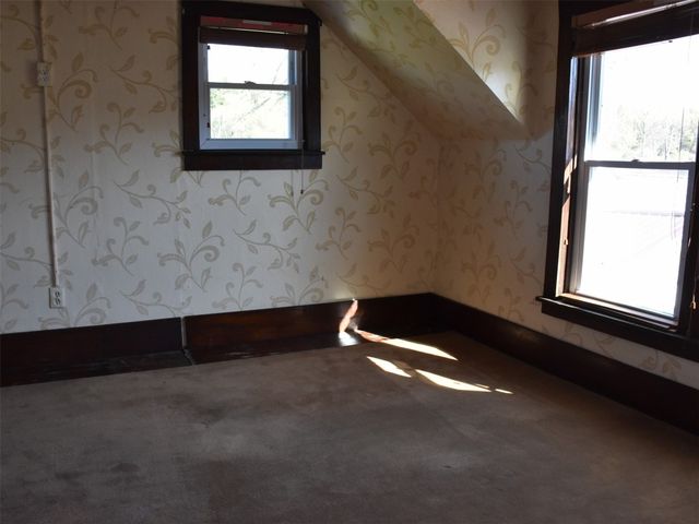 375 MEADVILLE Road, Titusville, PA 16354