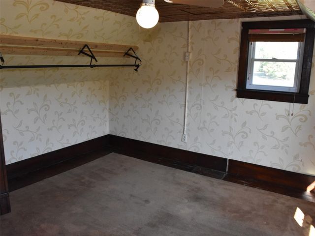 375 MEADVILLE Road, Titusville, PA 16354