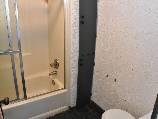 375 MEADVILLE Road, Titusville, PA 16354