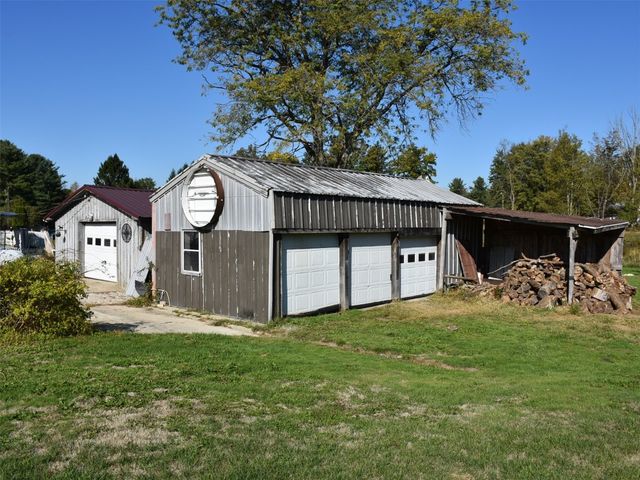 375 MEADVILLE Road, Titusville, PA 16354