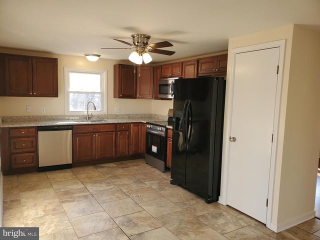 49 OLDT DR, Front Royal, VA 22630