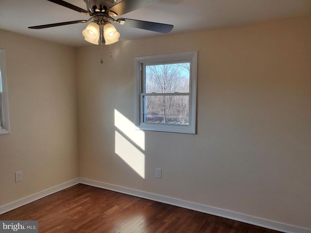 49 OLDT DR, Front Royal, VA 22630