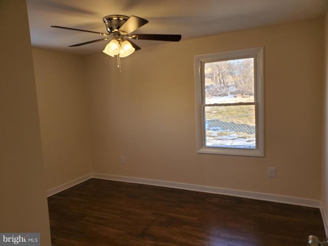 49 OLDT DR, Front Royal, VA 22630