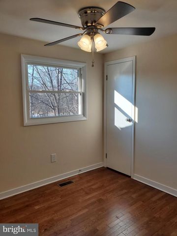 49 OLDT DR, Front Royal, VA 22630