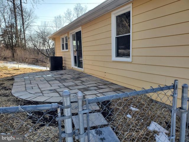 49 OLDT DR, Front Royal, VA 22630