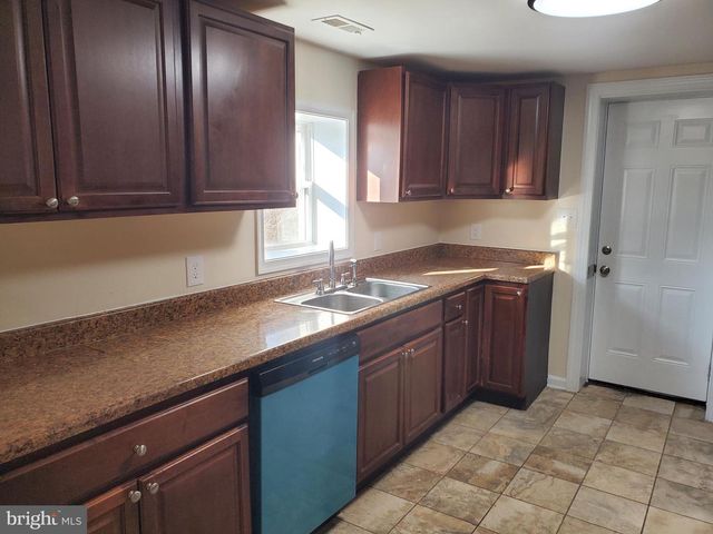 49 OLDT DR, Front Royal, VA 22630