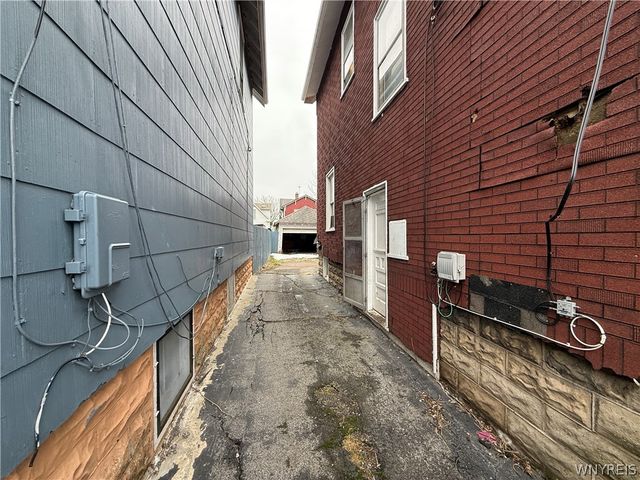 23 Albert Avenue, Buffalo, NY 14207