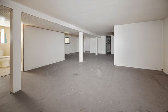 1748 N New England Avenue, Chicago, IL 60707