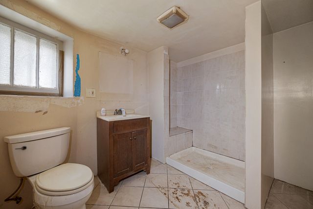 1748 N New England Avenue, Chicago, IL 60707