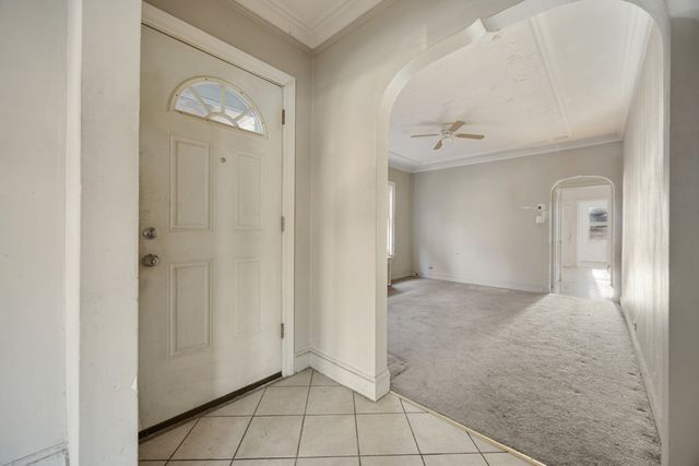 1748 N New England Avenue, Chicago, IL 60707