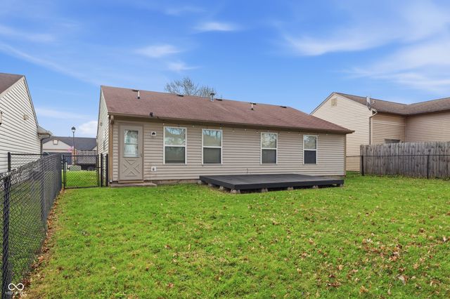 450 Ashby Drive, Greenfield, IN 46140