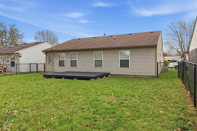 450 Ashby Drive, Greenfield, IN 46140