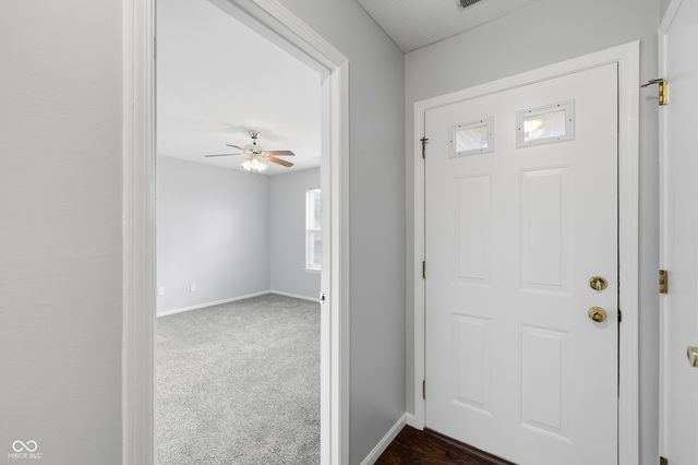 450 Ashby Drive, Greenfield, IN 46140