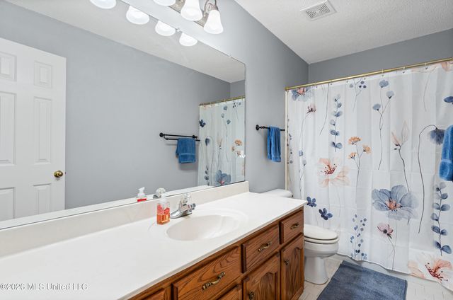 9321 Hickory Drive, Olive Branch, MS 38654