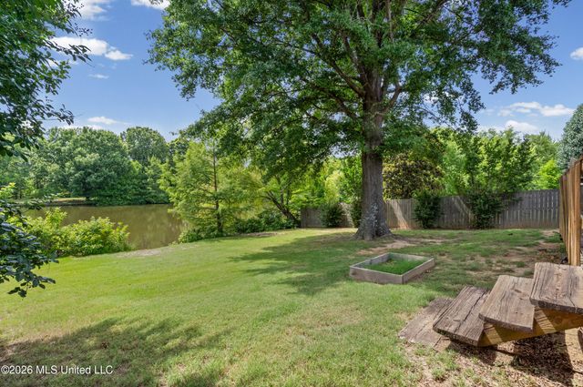 9321 Hickory Drive, Olive Branch, MS 38654