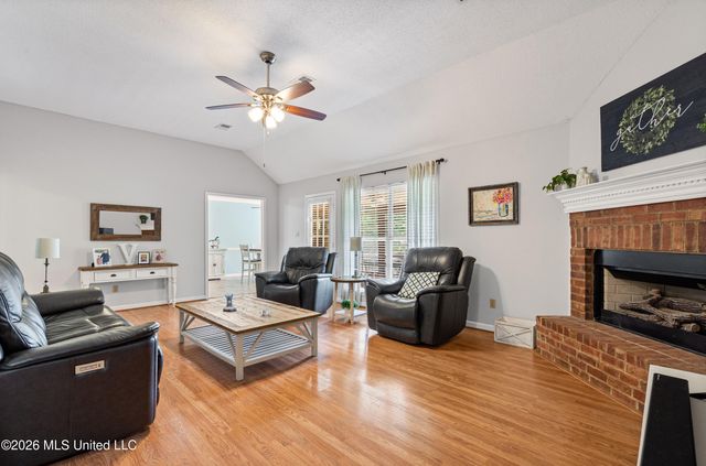 9321 Hickory Drive, Olive Branch, MS 38654