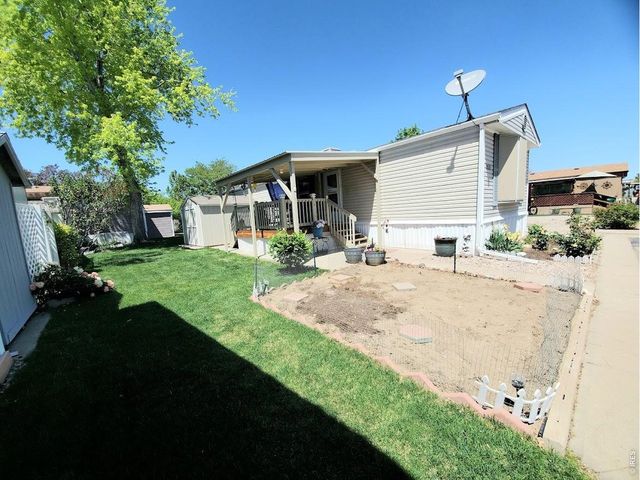 221 W 57th St 37A, Loveland, CO 80538