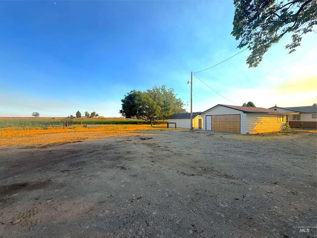20898 Middleton Rd, Caldwell, ID 83605