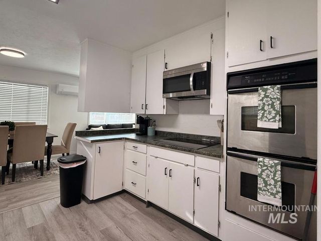 20898 Middleton Rd, Caldwell, ID 83605