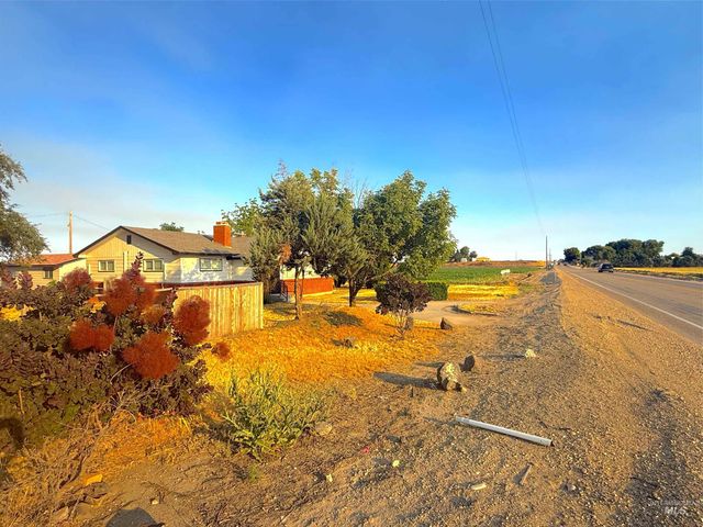 20898 Middleton Rd, Caldwell, ID 83605
