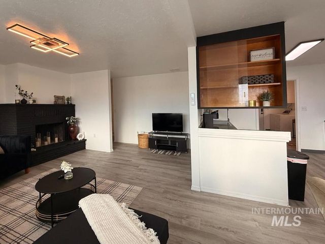 20898 Middleton Rd, Caldwell, ID 83605