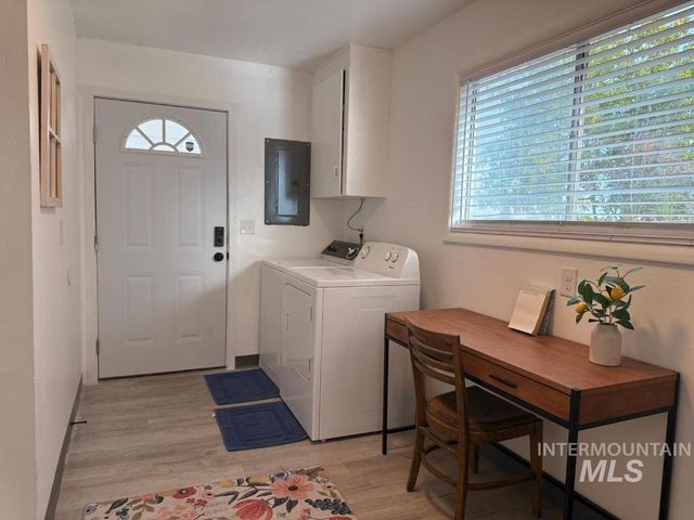 20898 Middleton Rd, Caldwell, ID 83605