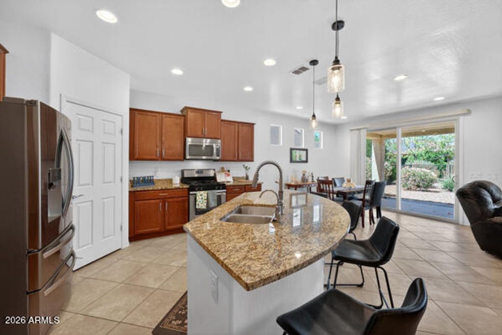 Image 15 of property listing at 7152 W MERRIWEATHER Way, Florence, AZ 85132