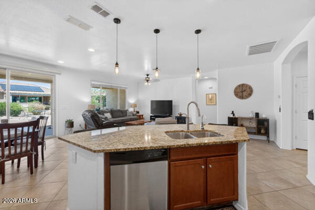 Image 16 of property listing at 7152 W MERRIWEATHER Way, Florence, AZ 85132