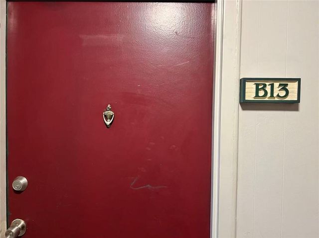 2805 Northeast Expressway NE B13, Atlanta, GA 30345