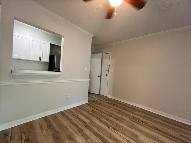 2805 Northeast Expressway NE B13, Atlanta, GA 30345