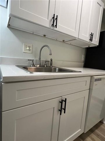 2805 Northeast Expressway NE B13, Atlanta, GA 30345